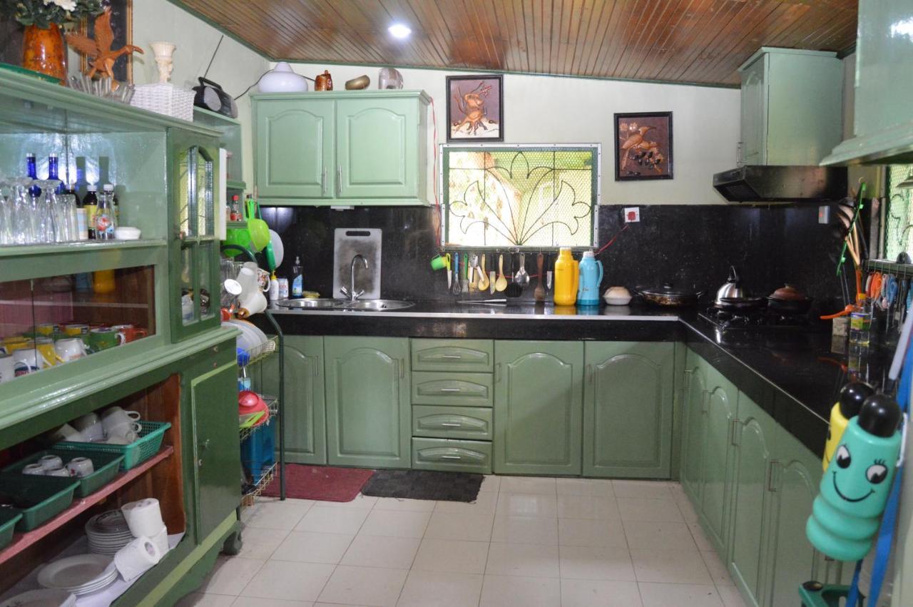 Familyhouse Apartment Negombo Exterior photo