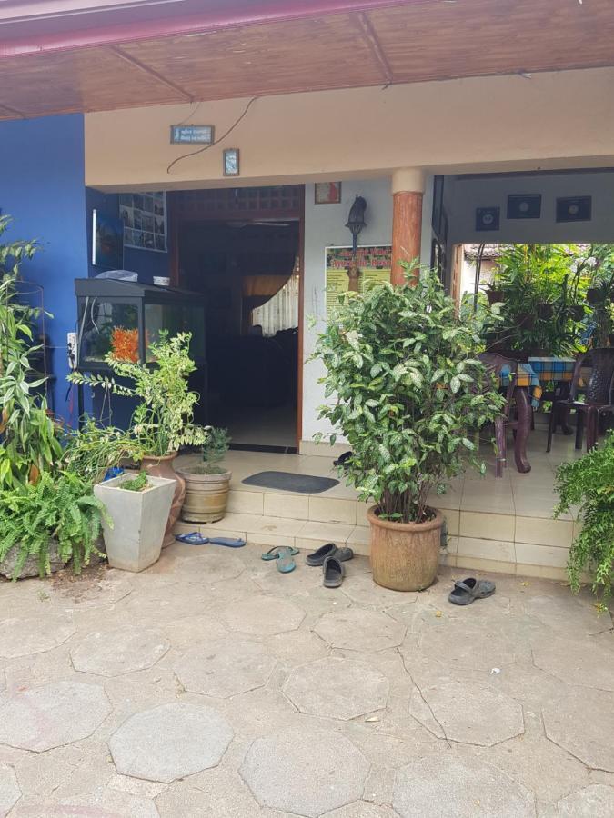 Familyhouse Apartment Negombo Exterior photo