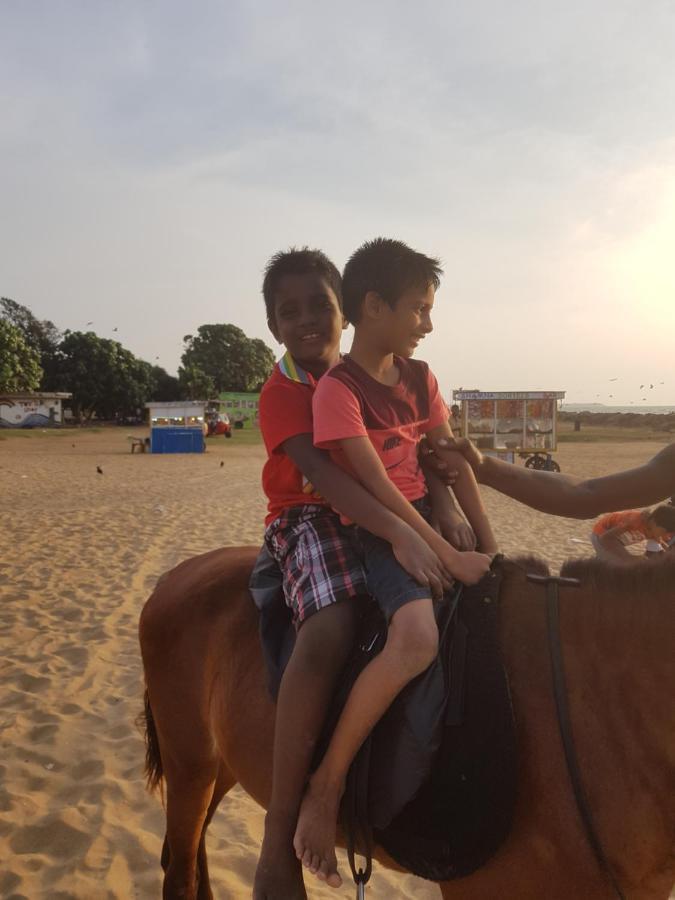 Familyhouse Apartment Negombo Exterior photo